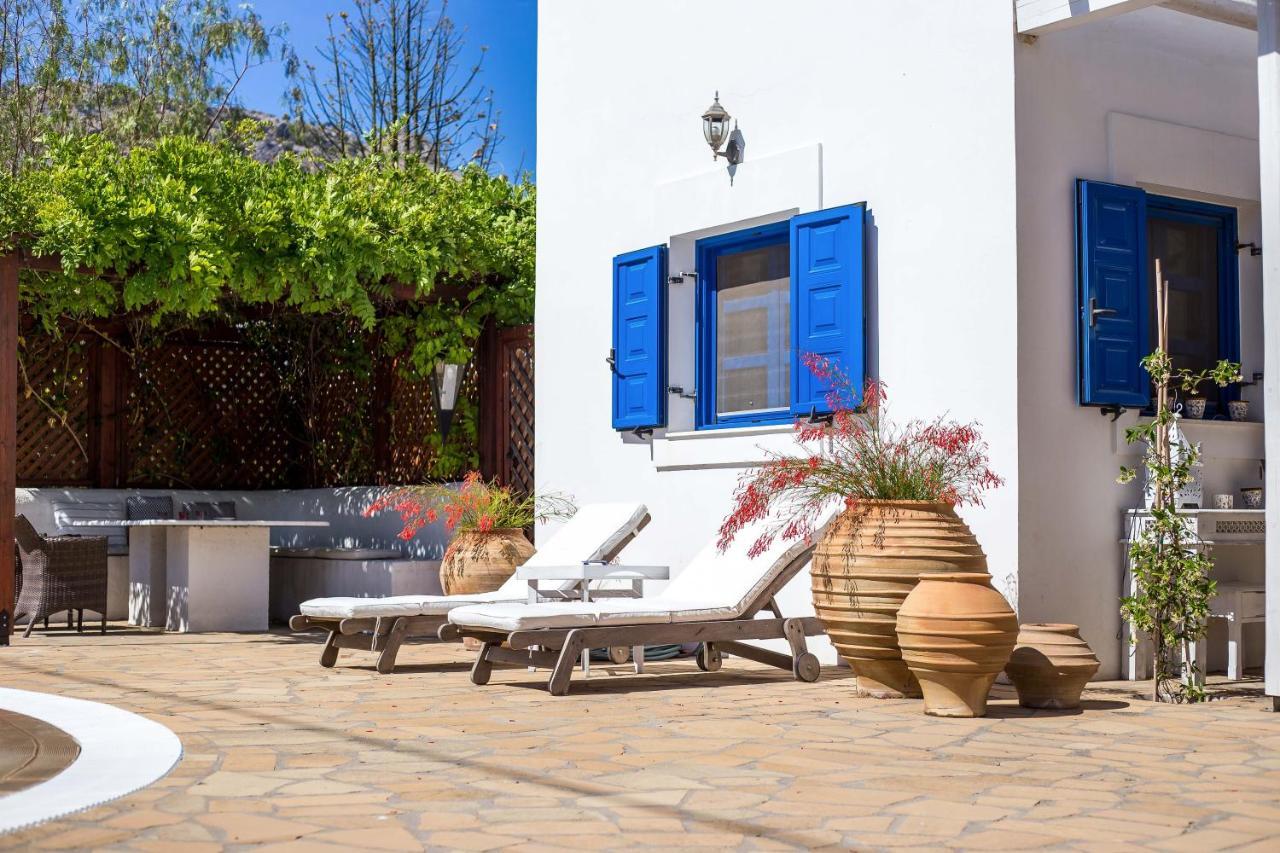 Villa Blue Sapphire Pefki Exteriör bild